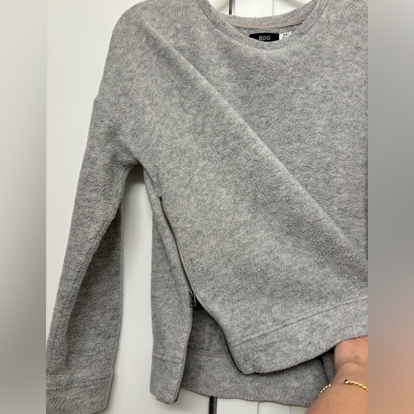 Urban Outfitters BDG Side Zip Sweater - Picture 3 of 3